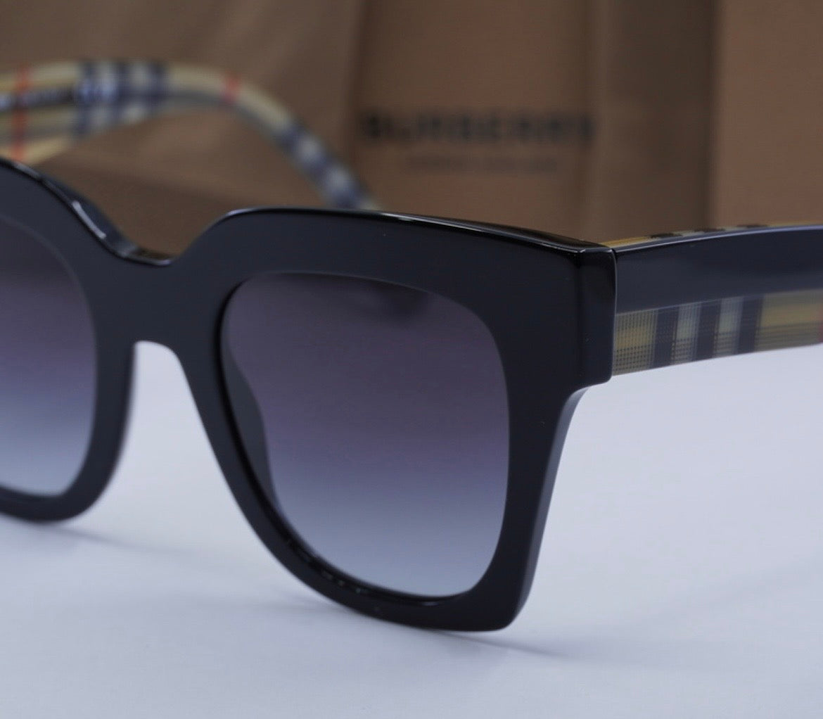 Authentic Burberry Black Sunglasses Excellent/ Never Worn BE4364 39428G
