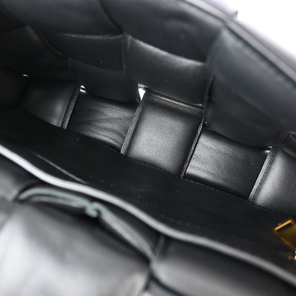Preowned Authentic Bottega Veneta Cassette Chain Crossbody Bag Padded Maxi Intrecciato Leather